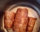 A picture of step 1 of Cassava masala.