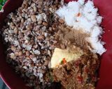 Foto langkah ke 2 dari resep Lentho (Singkong Kacang Tolo).