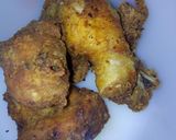 A picture of step 1 of Pepper chicken.