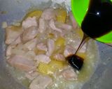 Foto langkah ke 5 dari resep 123. Ayam tumis bawang kentang.