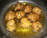 A picture of step 8 of Gujarati kadhi methi Na gota.