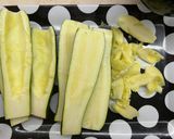 Darálthússal (marha) töltött cukkini recept fázis 3 fotója
