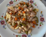 Foto del paso 2 de la receta: Ensalada de alubias y macedonia de verduras