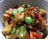 Foto langkah ke 5 dari resep Oseng-oseng Kikil asam manis“Kill As Em”.