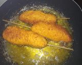 Foto langkah ke 5 dari resep Corndog sosis simple.