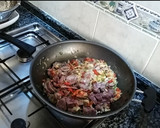Foto del paso 6 de la receta: Riñones al jerez en salsa de pimiento rojo