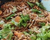 Foto langkah ke 6 dari resep Kwetiau Goreng.