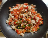 Foto del paso 3 de la receta: Bistecs de puerco a la mexicana fácil y rápida