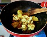 A picture of step 4 of Spicy Egg Pulao.