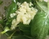 Foto del paso 1 de la receta: Pesto de Albahaca con Spaghetti