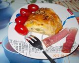 Sajtos-tojásos-baconös tésztakoszorú recept fázis 22 fotója