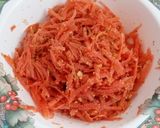 A picture of step 3 of Carrot Salad.