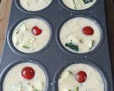 Une image de l'étape 2 de Omelette façon muffins au Philadelphia, courgettes et tomates cerises.