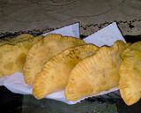 A picture of step 7 of Chicken samosa.
