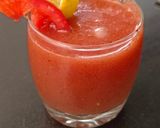 A picture of step 6 of Lemon tomato juice.