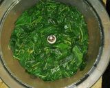 صورة لخطوة 3 من وصفة تخزين الملوخية