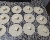 Foto del paso 3 de la receta: Empanaditas de puerro y panceta ahumada en freidora de aire