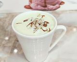 A picture of step 3 of Saffron Almond Milkshake.