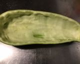 Une image de l'étape 2 de Courgette xxl farcie aux légumes,pancetta et beaufort.