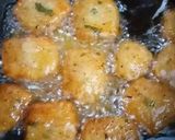 A picture of step 3 of Potato Bites.