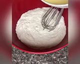 A picture of step 1 of Spicy meat bun.