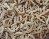 Foto langkah ke 3 dari resep Ulat Sutra Pontianak.