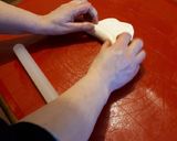 Foto del passaggio 6 della ricetta Panini ad olio senza glutine