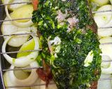 Foto del paso 3 de la receta: Trucha al horno con jamón y patatas panaderas