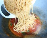 Foto langkah ke 4 dari resep Mie Gomak.