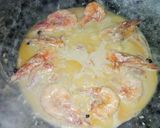 Foto langkah ke 7 dari resep Shrimp With Creamy Garlic Sauce (Creamy Garlic Shrimp).