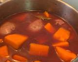 Foto del paso 4 de la receta: Carrilladas estofadas con calabaza