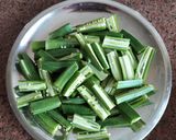 ભીંડા બટાકા નું શાક (Bhinda Bataka Shak Recipe In Gujarati) રેસીપી સ્ટેપ1ફોટો
