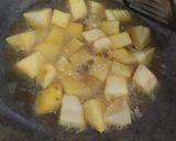 Foto langkah ke 2 dari resep Goguma Mattang (Ubi Karamel ala Korea).