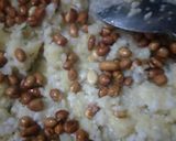 A picture of step 4 of Sabudana khichdi.