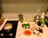 Hình bước làm 2 của món Banh canh Nấm (chay mặn dùng được)