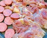 A picture of step 3 of Broiled Chicken Thighs with Polska Kielbasa.