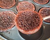 Foto langkah ke 8 dari resep Bolu Caramel Aka Sarang Semut Versi Mini.