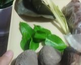 Foto langkah ke 1 dari resep Sambal Hitam Khas Bebek Madura.