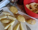 Foto del paso 1 de la receta: Papas rústicas, a mi manera 😋