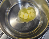A picture of step 1 of Apple Pie.