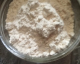 மீல் மேக்கர் கோதுமை பராத்தா(Meal maker wheat paratha recipe in tamil) ரெசிபி ஸ்டேப் 1 புகைப்படம்
