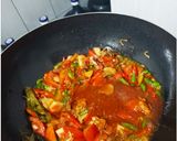 Foto langkah ke 3 dari resep Tumis Sarden.