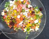 A picture of step 3 of Healthy Paneer salad with sprouts.