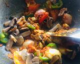 A picture of step 3 of Mushroom masala.