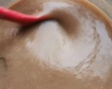 Foto del paso 3 de la receta: Crema de harina de haba a la hoja santa