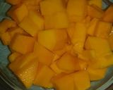 Foto langkah ke 1 dari resep Mango Salad.