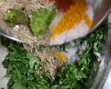 A picture of step 1 of Methi Thepla.