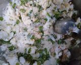 A picture of step 1 of Patatoes paratha.