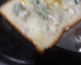 A picture of step 3 of Bread pizza.