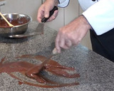 Foto del paso 6 de la receta: Bombones rellenos de toffee